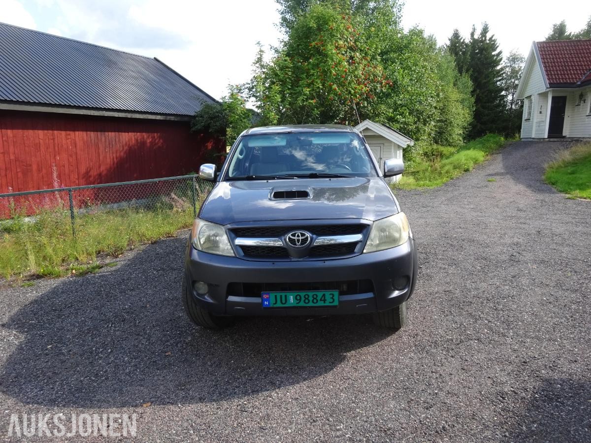2009 Toyota HiLux 2.5 Diesel 120hk 4WD Hengerfeste