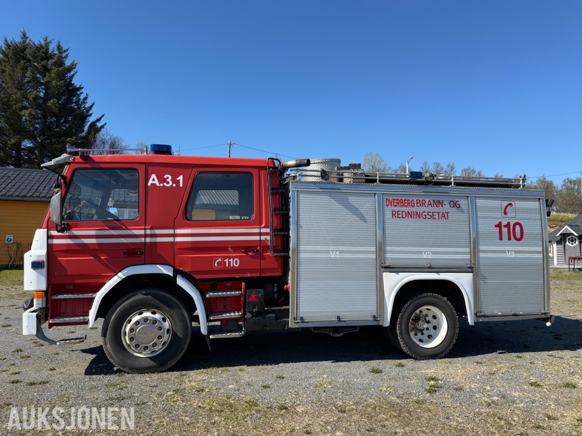 Scania P93 brannbil / mannskapsbil – 1990 – 4x2 – ca. 2 500 l vanntank