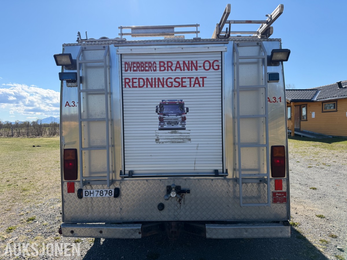 Scania P93 brannbil / mannskapsbil – 1990 – 4x2 – ca. 2 500 l vanntank