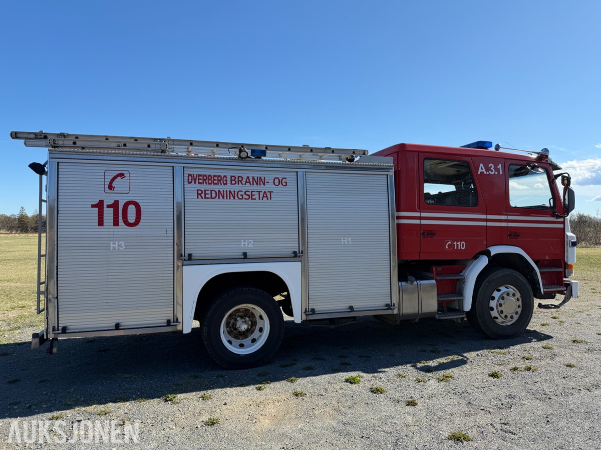 Scania P93 brannbil / mannskapsbil – 1990 – 4x2 – ca. 2 500 l vanntank