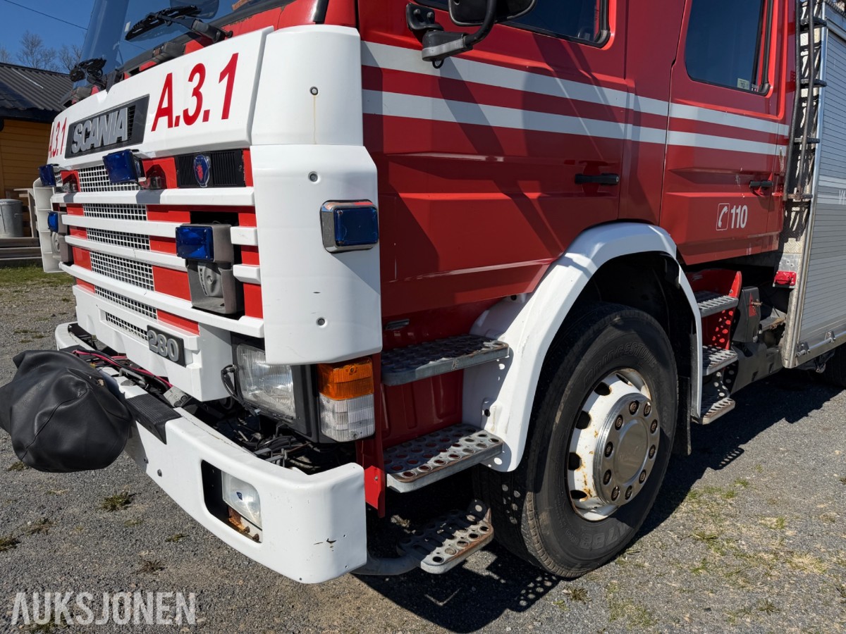 Scania P93 brannbil / mannskapsbil – 1990 – 4x2 – ca. 2 500 l vanntank