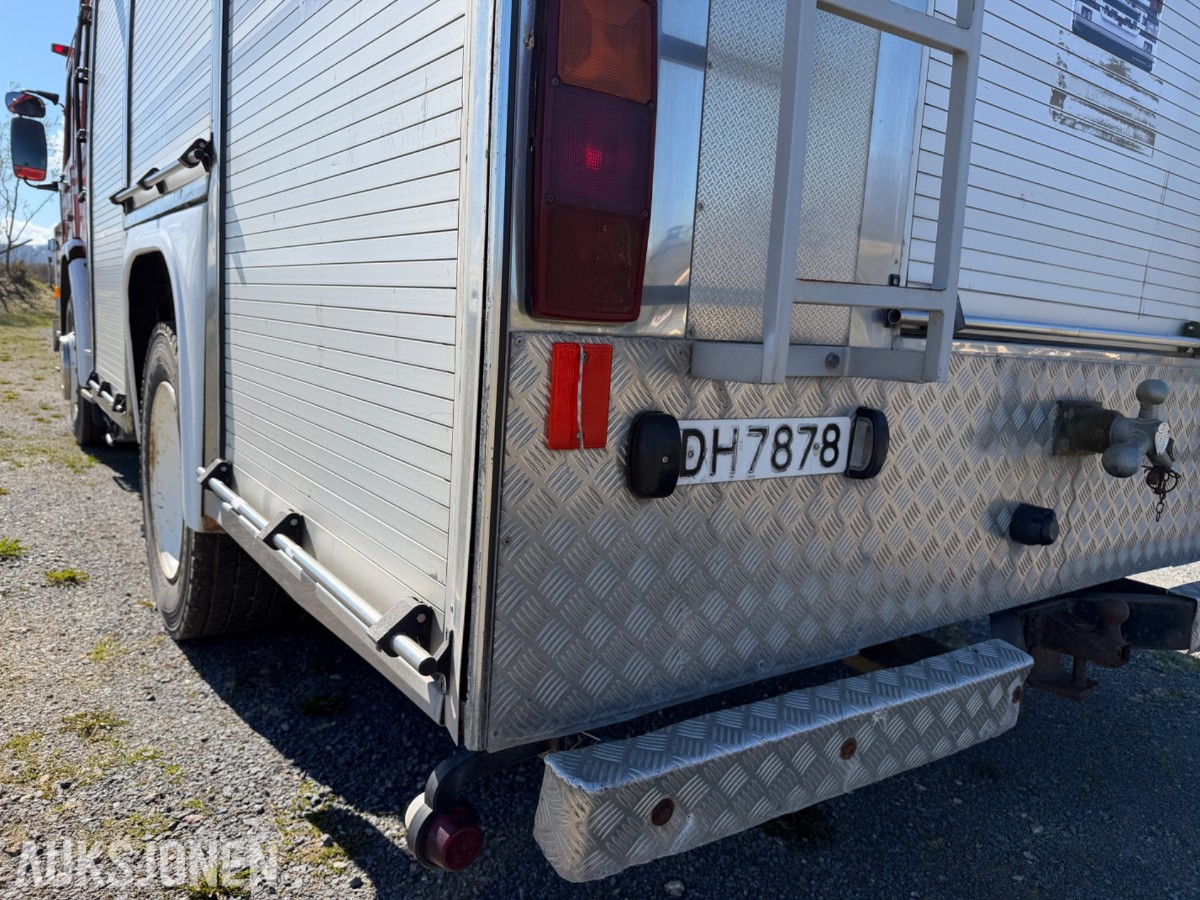 Scania P93 brannbil / mannskapsbil – 1990 – 4x2 – ca. 2 500 l vanntank
