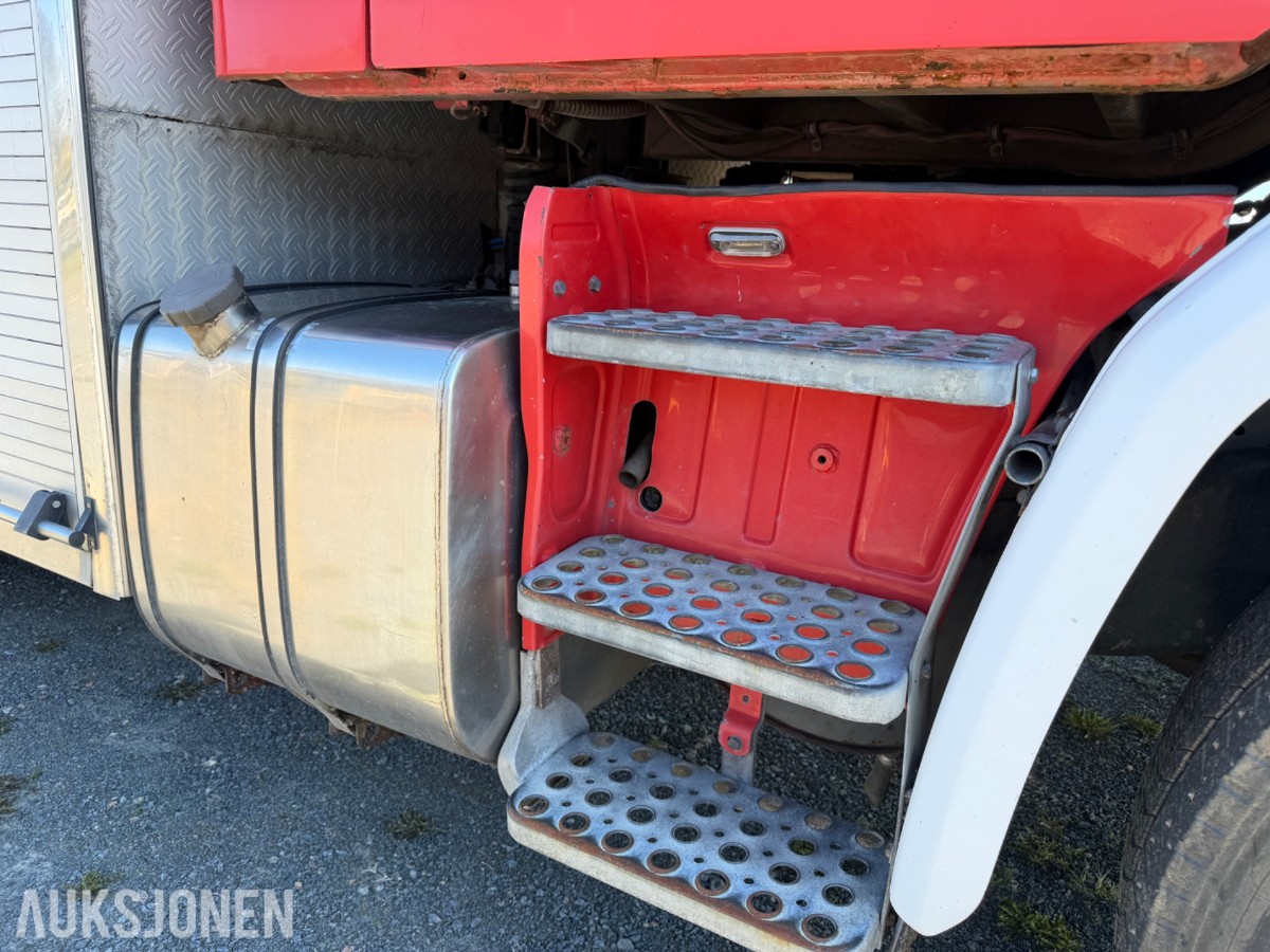 Scania P93 brannbil / mannskapsbil – 1990 – 4x2 – ca. 2 500 l vanntank