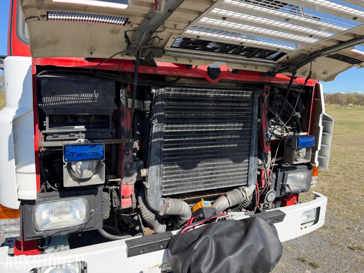 Scania P93 brannbil / mannskapsbil – 1990 – 4x2 – ca. 2 500 l vanntank