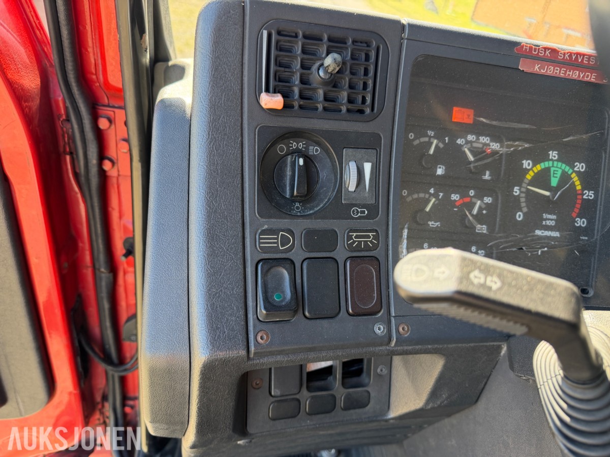 Scania P93 brannbil / mannskapsbil – 1990 – 4x2 – ca. 2 500 l vanntank