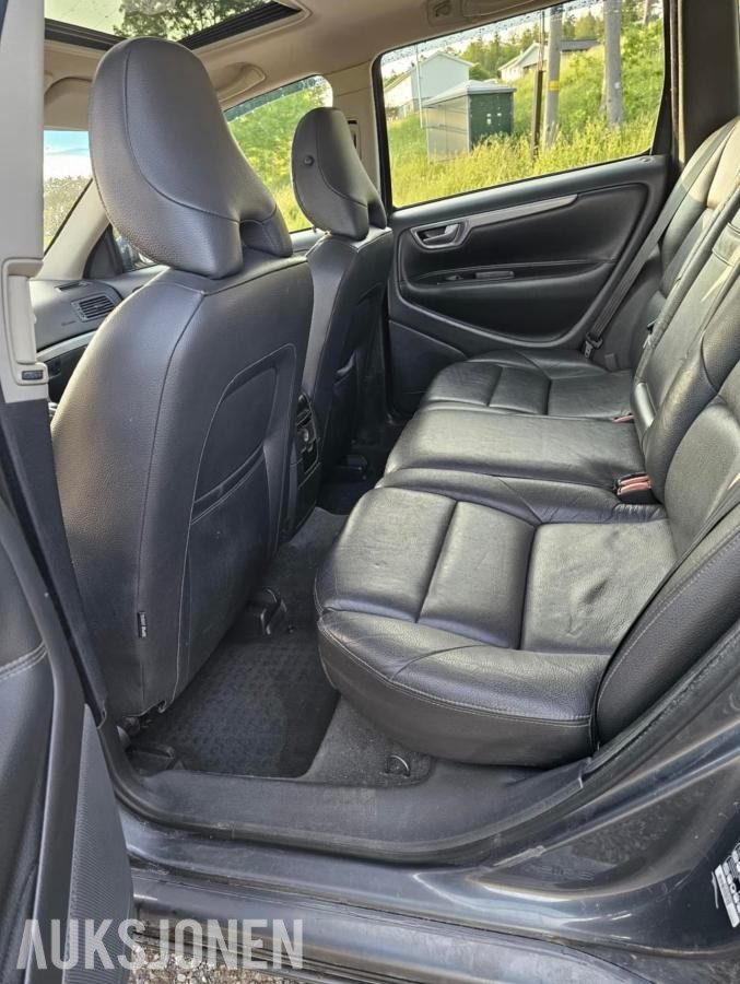 2006 Volvo V70 2.4 185hk AWD HELSKINN TAKLUKE S+V DEKK HENGERFESTE