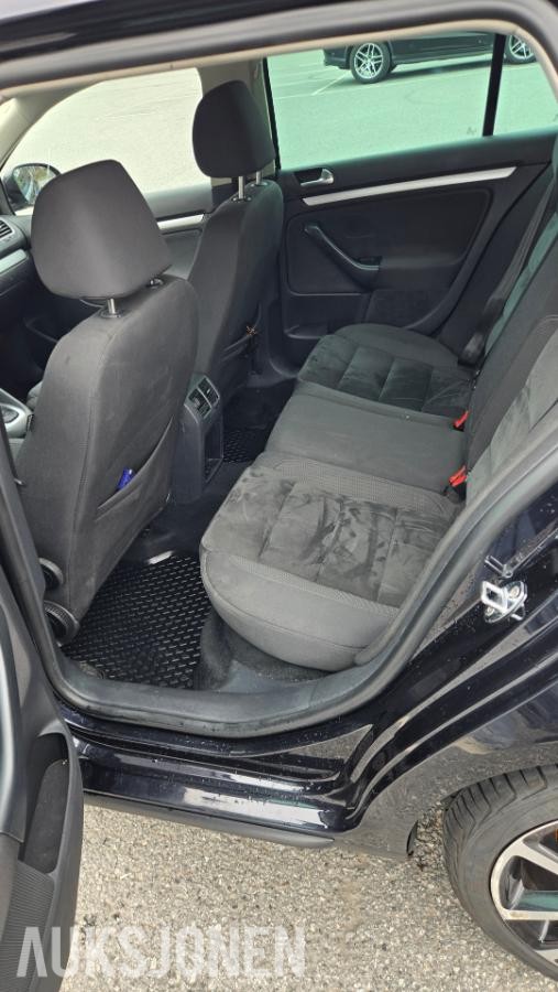 2011 Volkswagen Golf 2.0 140hk Ny EU og service