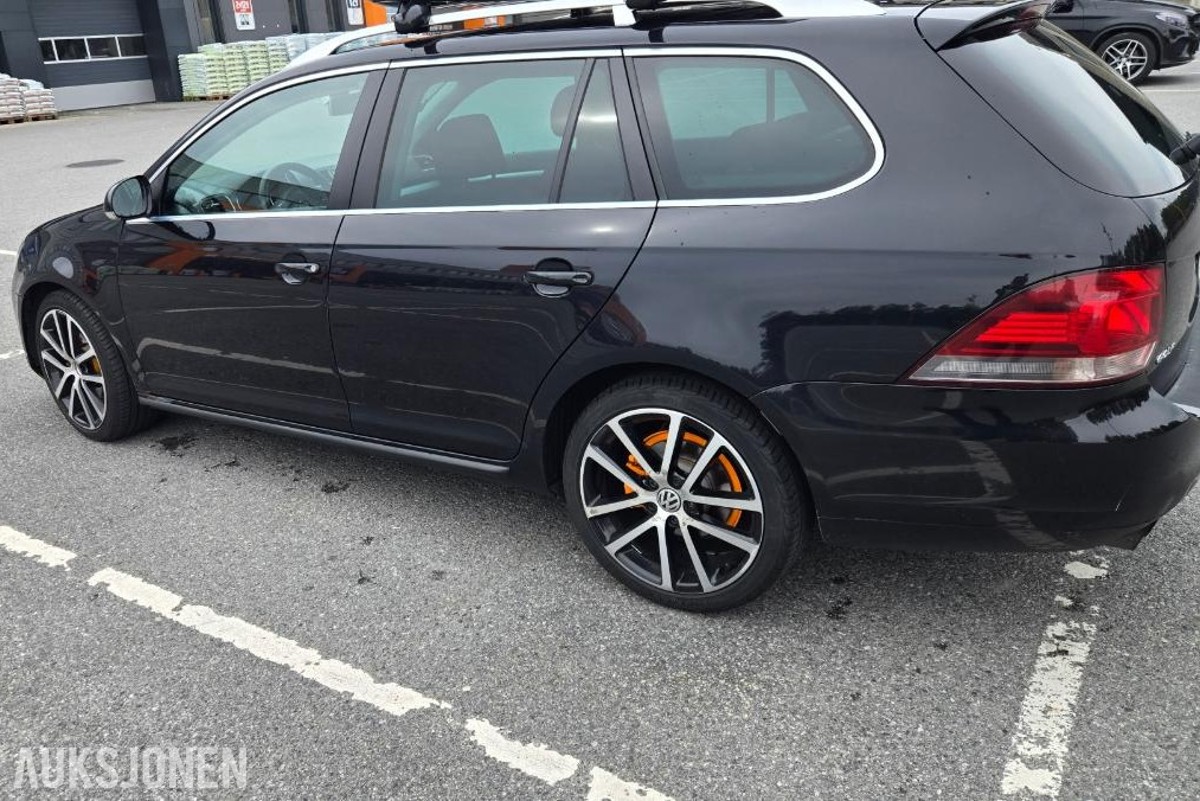 2011 Volkswagen Golf 2.0 140hk Ny EU og service