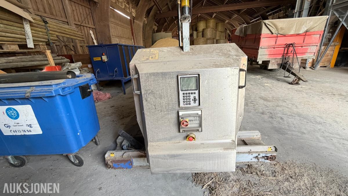 2014 DeLaval OTS 200 fôrvogn med ladestasjon