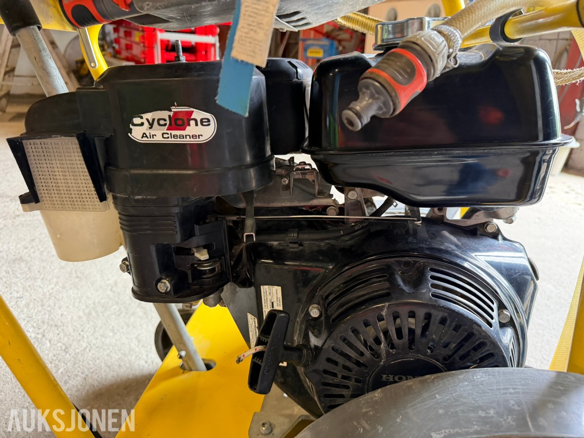 Wacker Neuson BFS 1345 Asfalt og betongsag