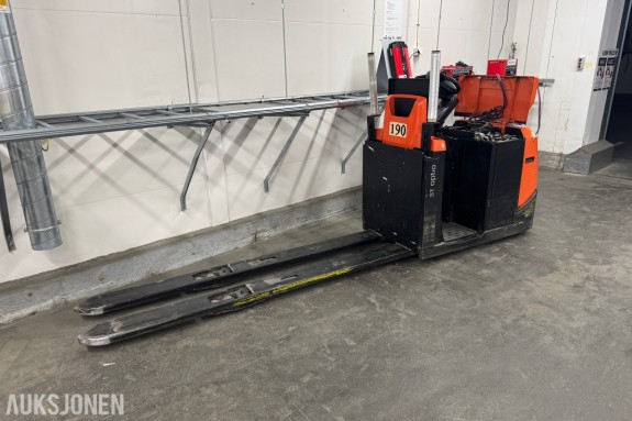 2013 BT Optio OSE250P plukktruck - 2500 kg nominell løftekapasitet - 5970 driftstimer - 24V elektrisk drift - hevbar førerplass