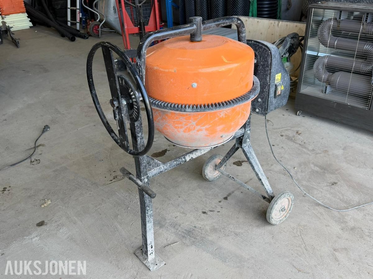 2021 Optimera betongblander 125 L - 550 W