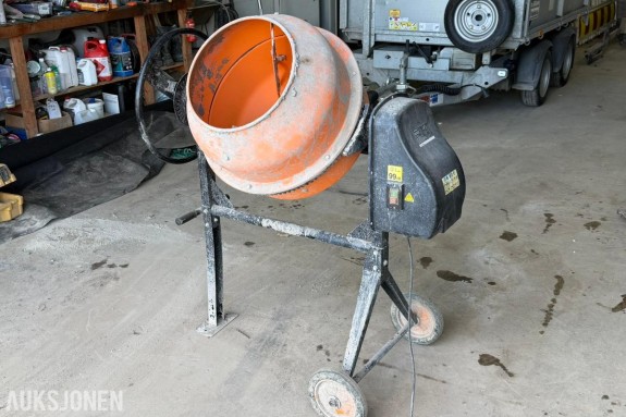2021 Optimera betongblander 125 L - 550 W