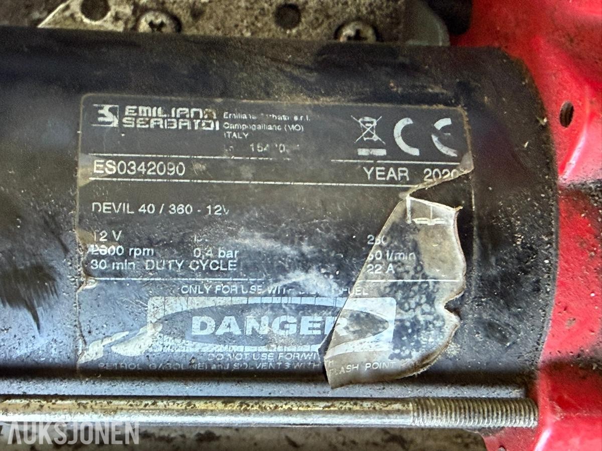 Emiliana Serbatoi dieseltank med DEVIL 40/360 12V pumpe