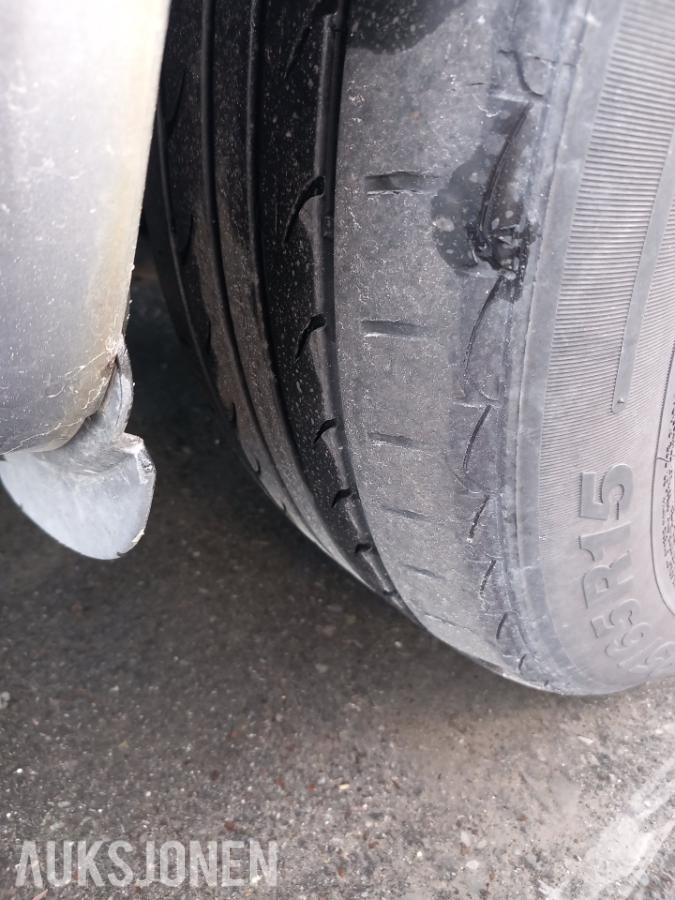 2004 Audi A4 1.6 102hk hengerfeste s+v dekk eu ok 03.2027