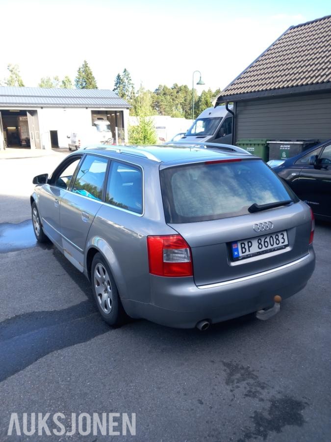 2004 Audi A4 1.6 102hk hengerfeste s+v dekk eu ok 03.2027