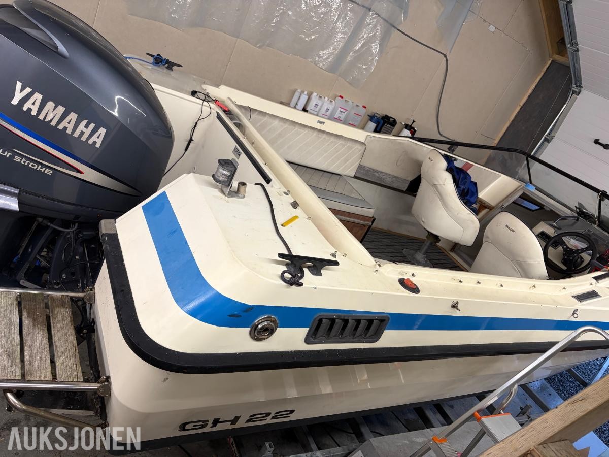1980 Gh22 båt med reg henger og yamaha 250hk