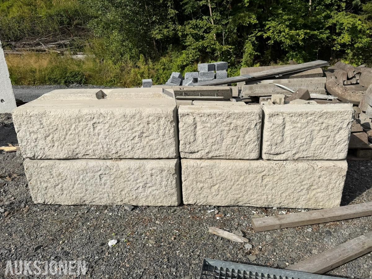 Recon Støttemurselementer i betong med strukturert front