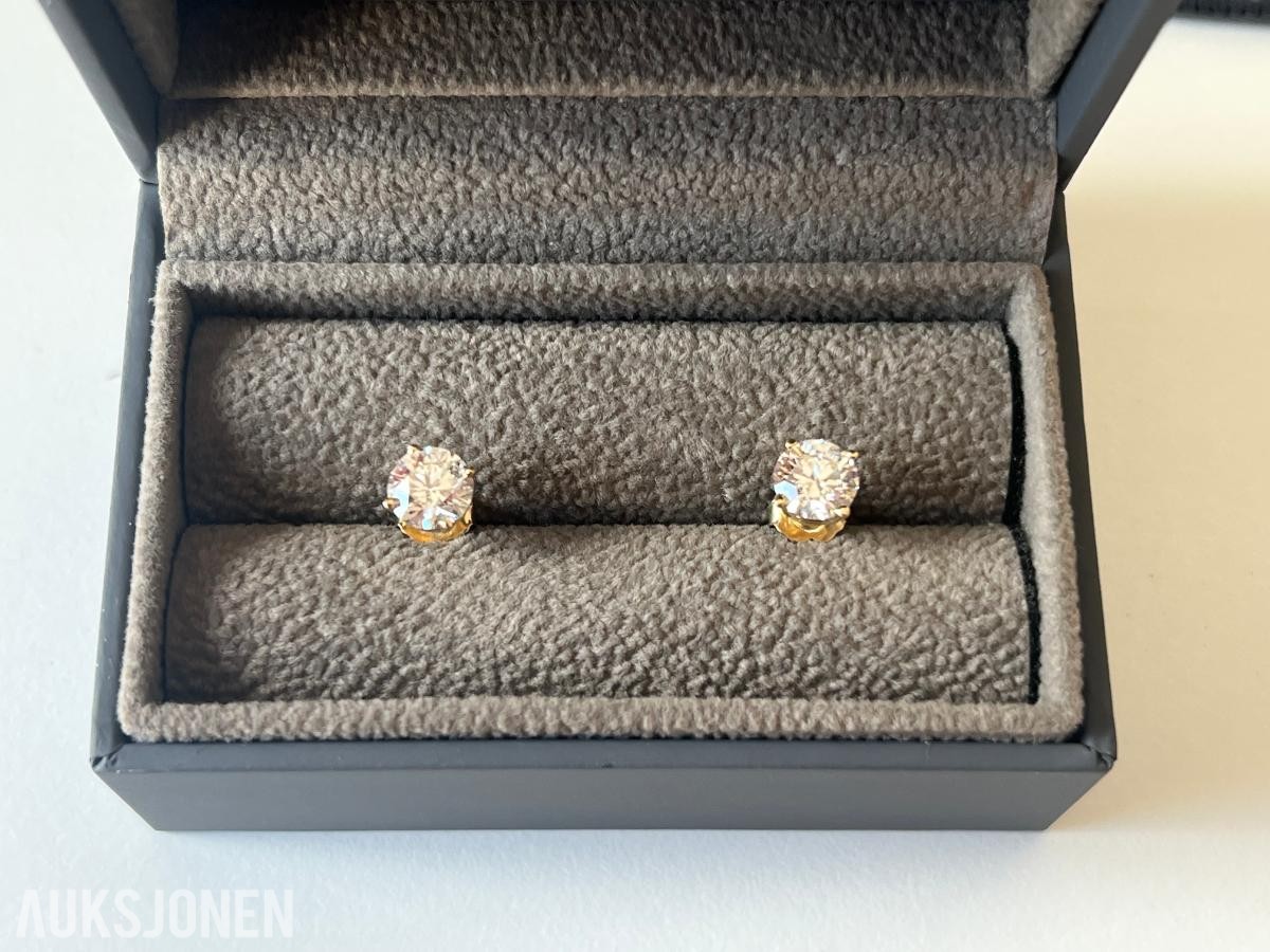2.00Ct Diamantøredobber i Gult 18K Gull | IGI-sertifisert