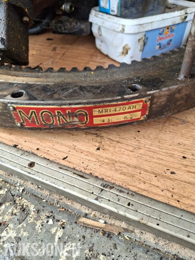 1994 PelJob TB35S Diverse deler/komponenter til gravemaskin