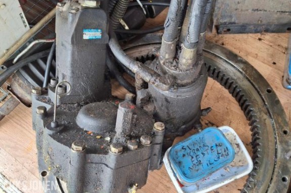 1994 PelJob TB35S Diverse deler/komponenter til gravemaskin