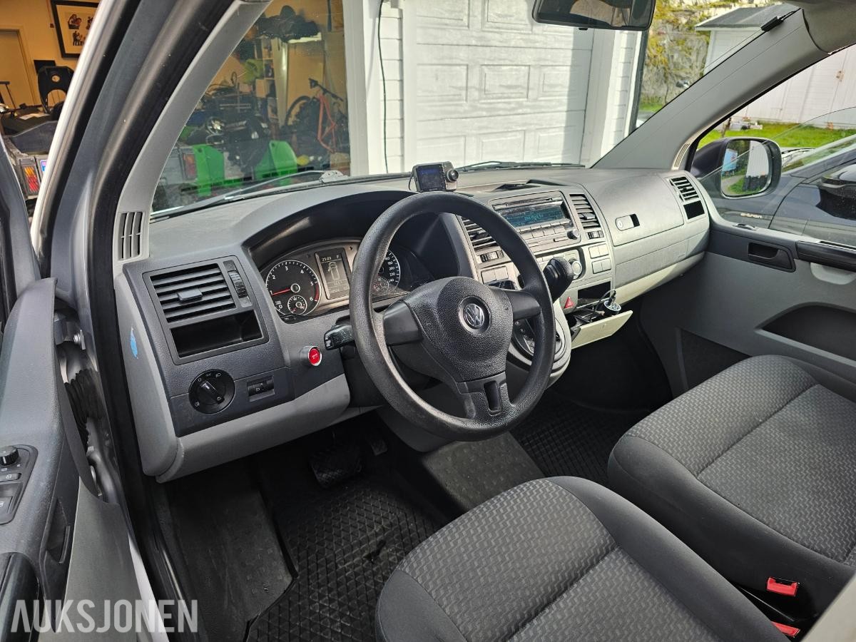2012 Volkswagen Transporter 2.0 Diesel 140hk, Automat, Hengerfeste, EU 05.2027