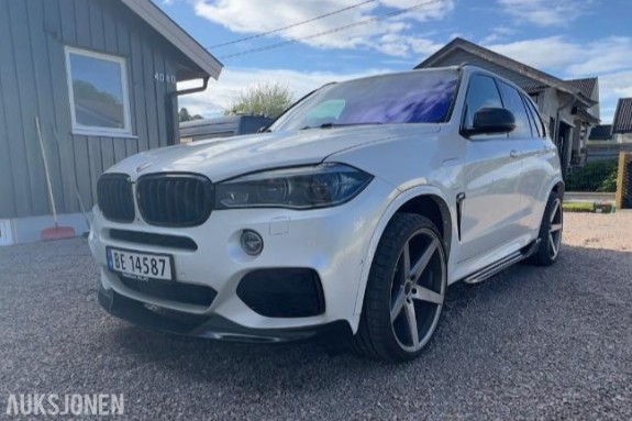 2017 BMW X5 XDRIVE40E 2.0-358 Hk , B&G , keyless , performance , , 161300km