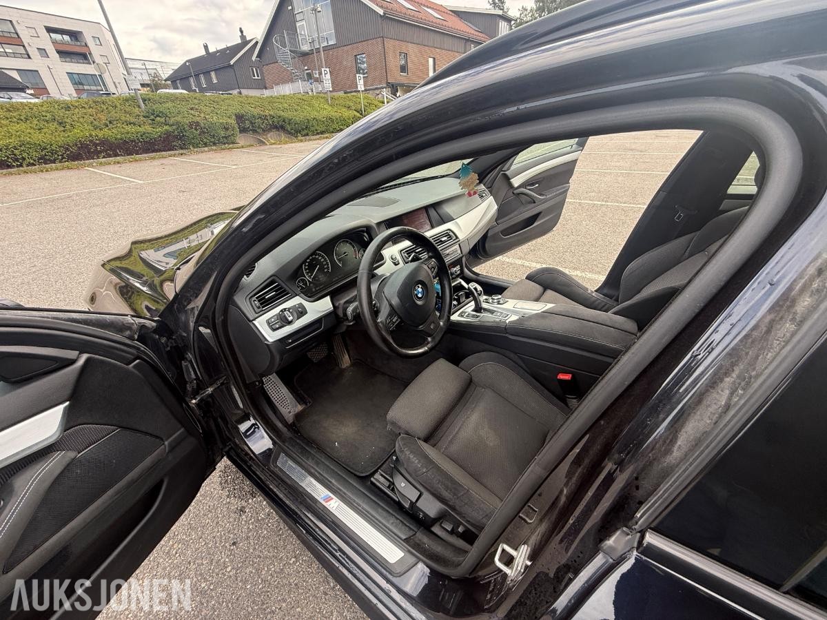 2011 BMW 520D 184HK M-sport, Automat, Adaptiv cruisekontroll, Soltak