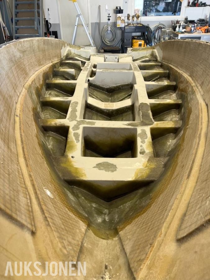 2022 Oceanmaster 605 ESTEE