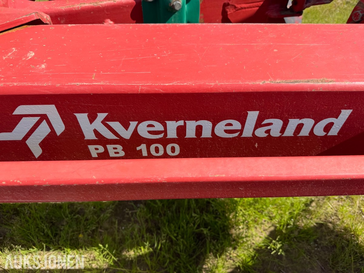Kverneland PB100 8 skjærs vendeplog