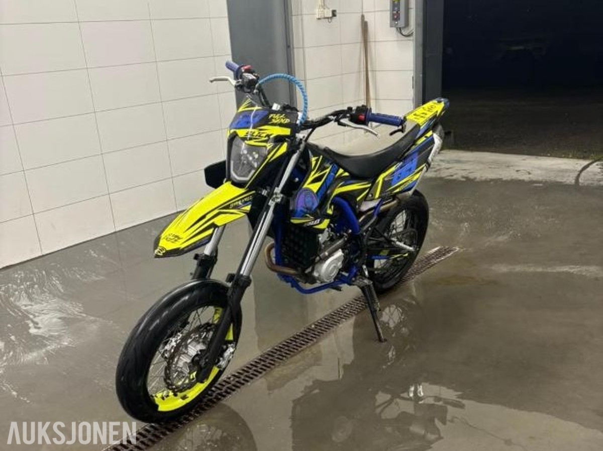 2013 Yamaha WR 125 R