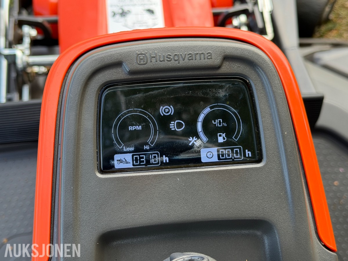 2022 Husqvarna R420TSX AWD, KUN 310 TIMER, ServiceOK