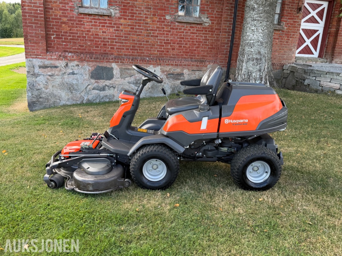2022 Husqvarna R420TSX AWD, KUN 310 TIMER, ServiceOK