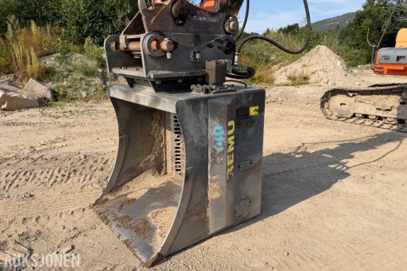2016 Remu EX140 Solleskuff S70 feste