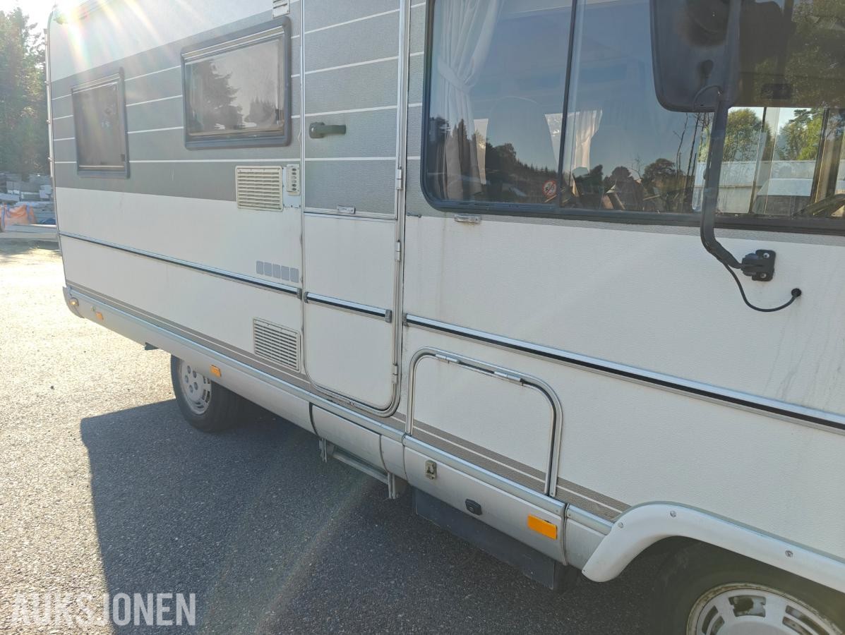 1992 Hymer Campingbil på Fiat chassis - Km: 178 767