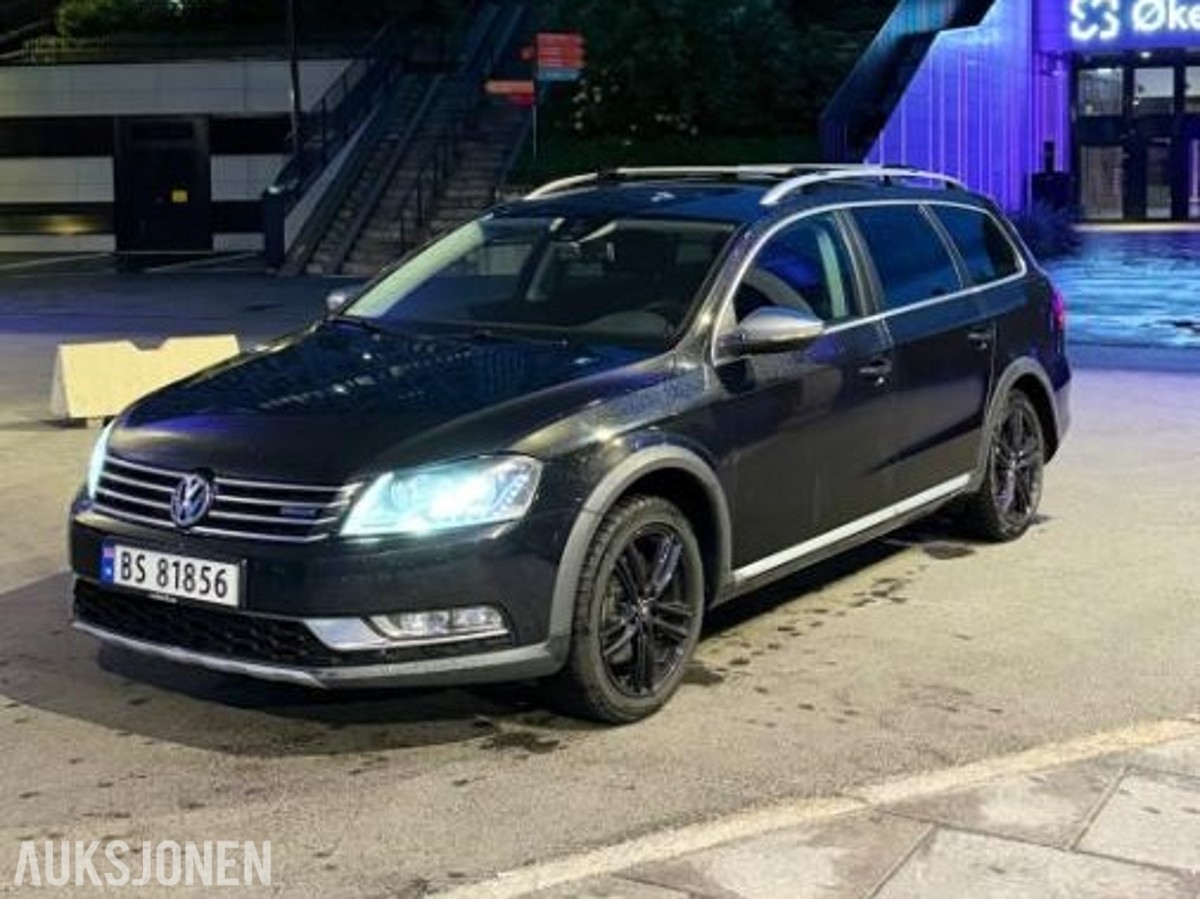 2014 Volkswagen Passat 2.0 TDI 140hk 4MOTION, Cruisekontroll, Hengerfeste