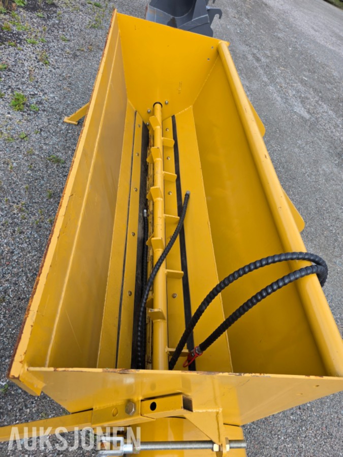 Grus/sand strøer bredde 200 cm ubrukt