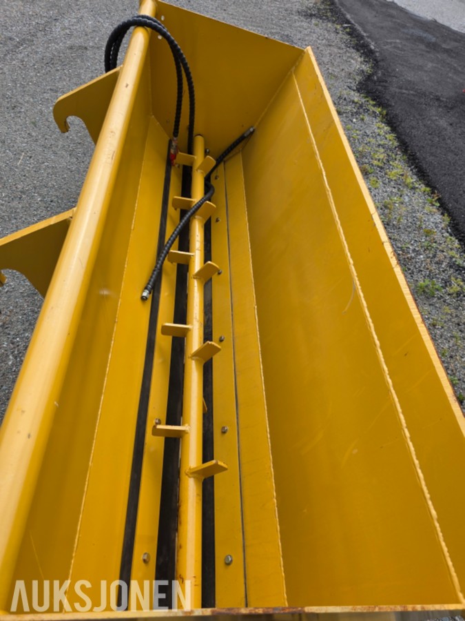 Grus/sand strøer bredde 200 cm ubrukt