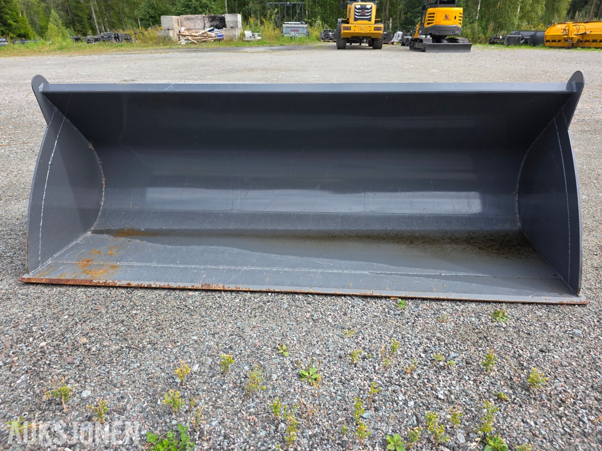 Snø/grus skuffe bredde 215 cm ubrukt