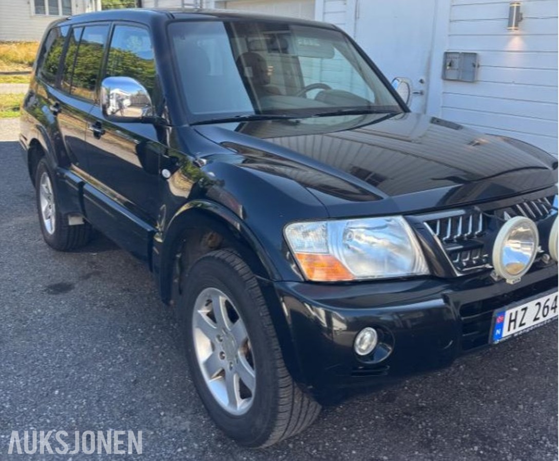 2004 Mitsubishi Pajero 3.2 D 160 hk 4WD 