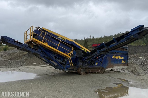2005 Fintec 542 beltegående sikteverk – 6 819,6 timer