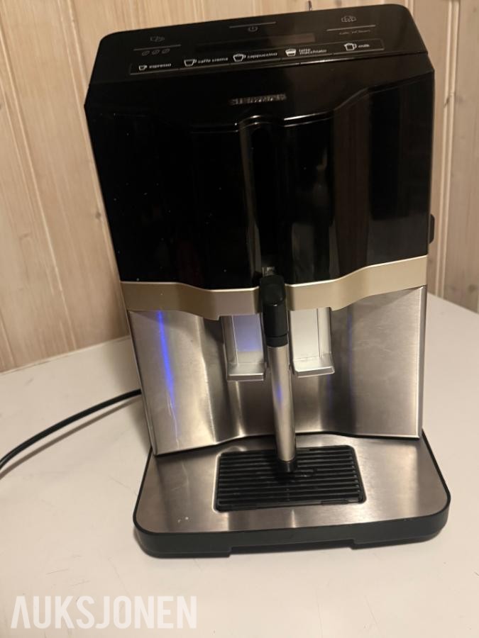 Siemens EQ.3 s500 helautomatisk kaffemaskin – meget pen