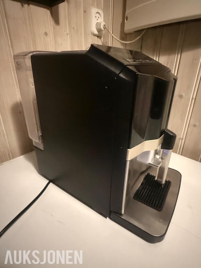 Siemens EQ.3 s500 helautomatisk kaffemaskin – meget pen