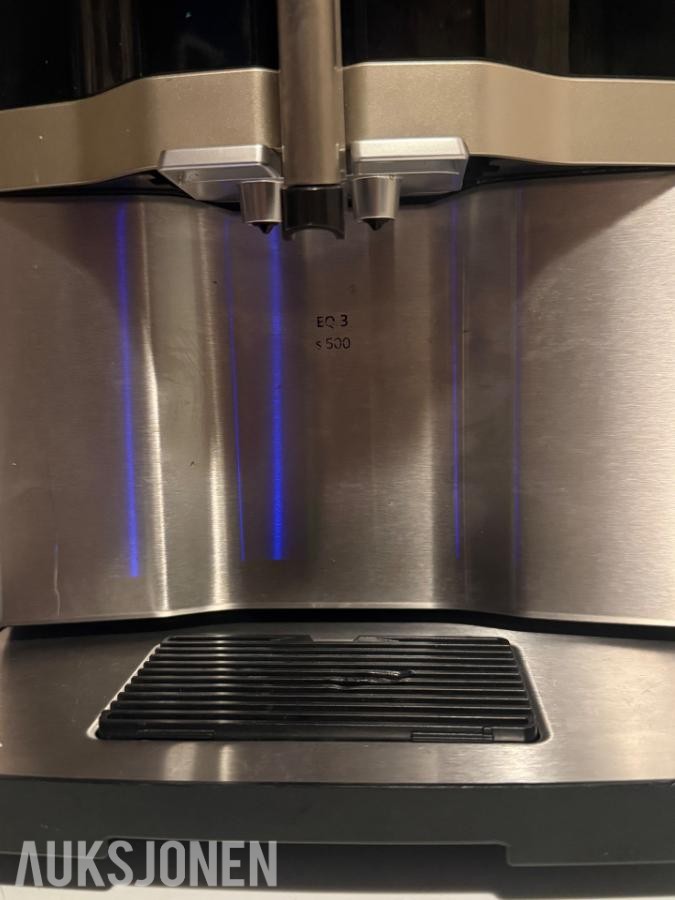 Siemens EQ.3 s500 helautomatisk kaffemaskin – meget pen