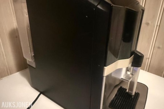 Siemens EQ.3 s500 helautomatisk kaffemaskin – meget pen