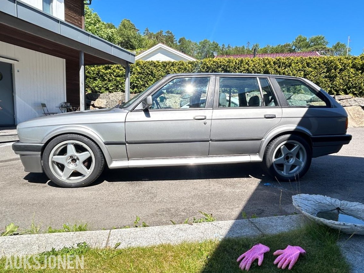 1989 BMW 325iX 2.5 170 hk manuell