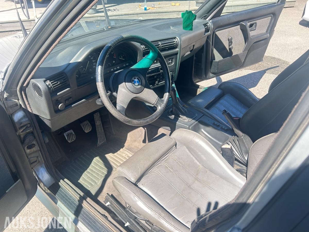 1989 BMW 325iX 2.5 170 hk manuell