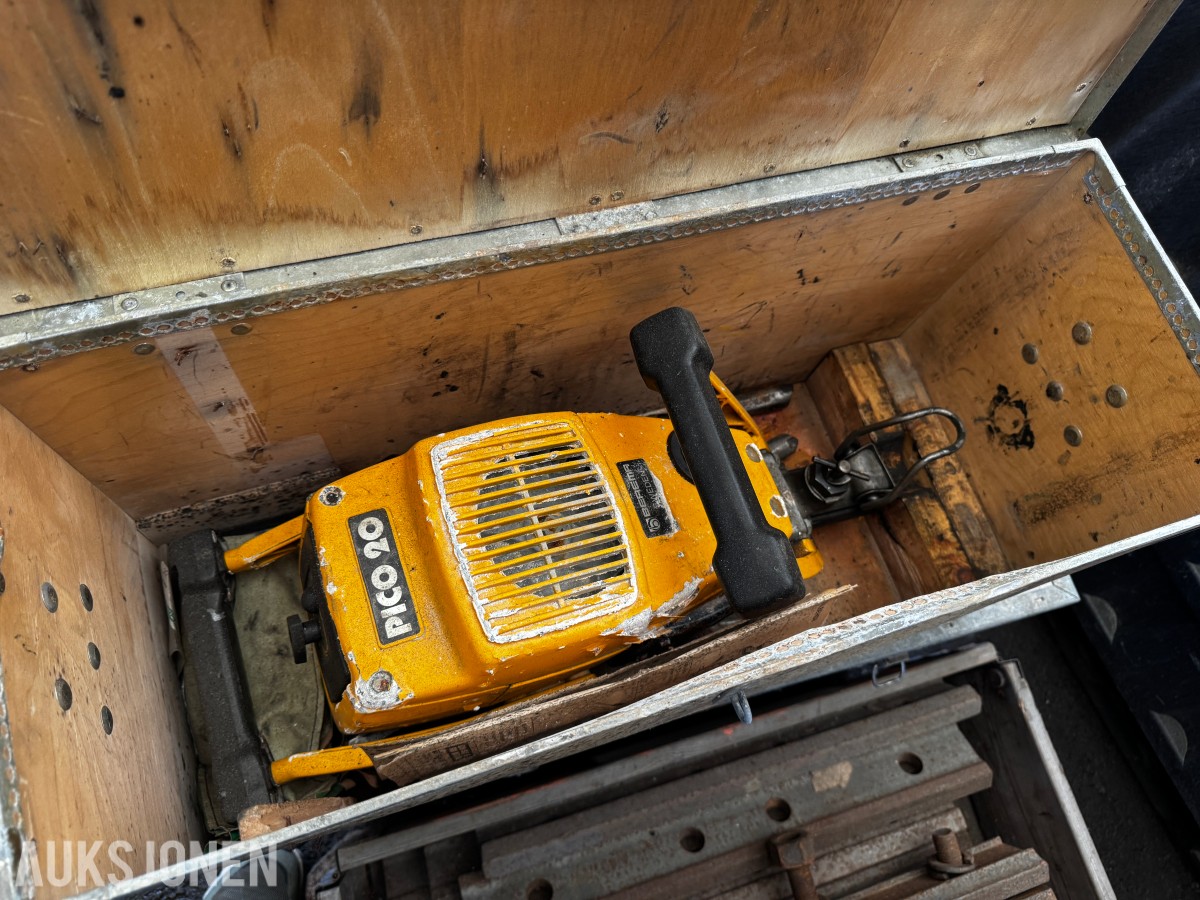 3 stk Atlas Copco Cobra borhammere bensindrevet