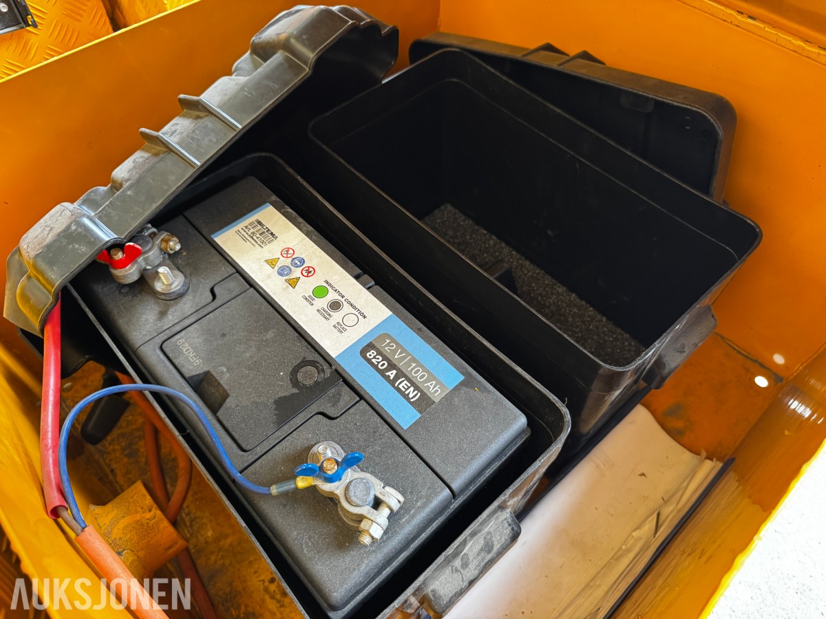 Signallys komplett med 2 vogner