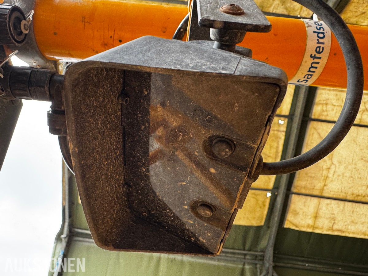 Signallys komplett med 2 vogner